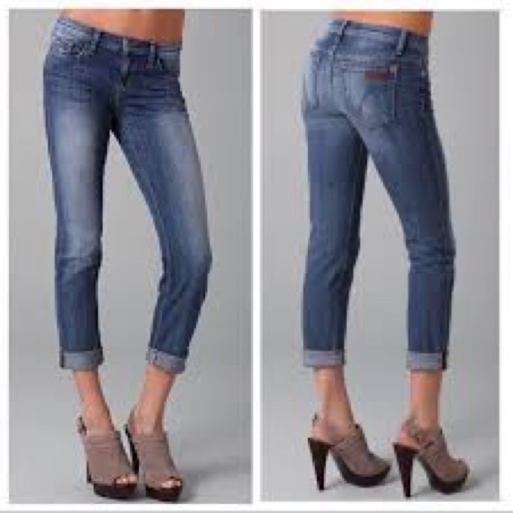 Joe's Jeans Skinny Medium Wash Mid Rise - Size 28